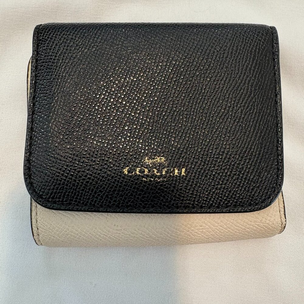 Coach trifold wallet
